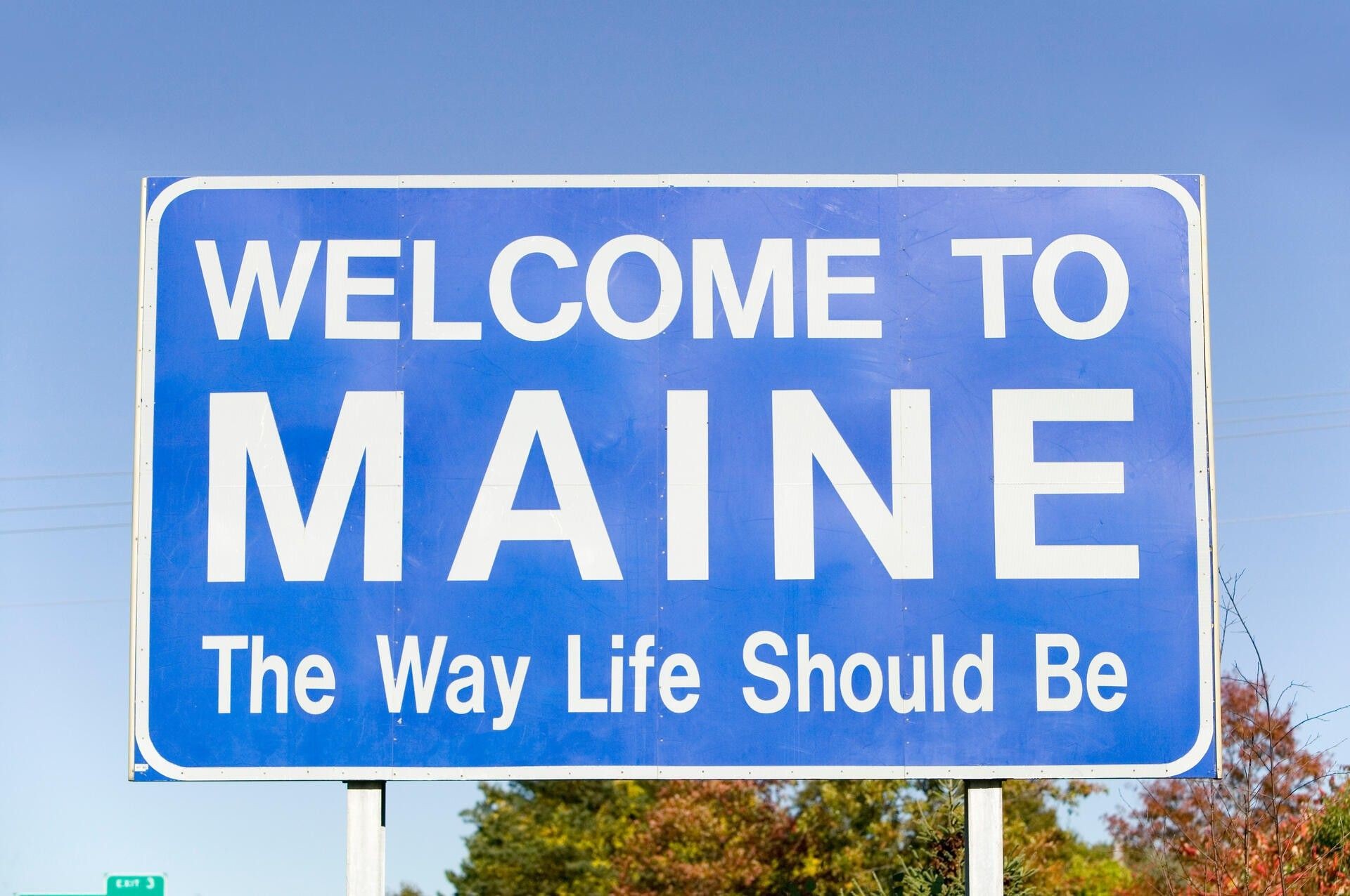 Truck Parking Source provides secure, professionally managed commercial vehicle parking across Maine with 24/7 access, gated security, HD surveillance, and vetted carrier access.
